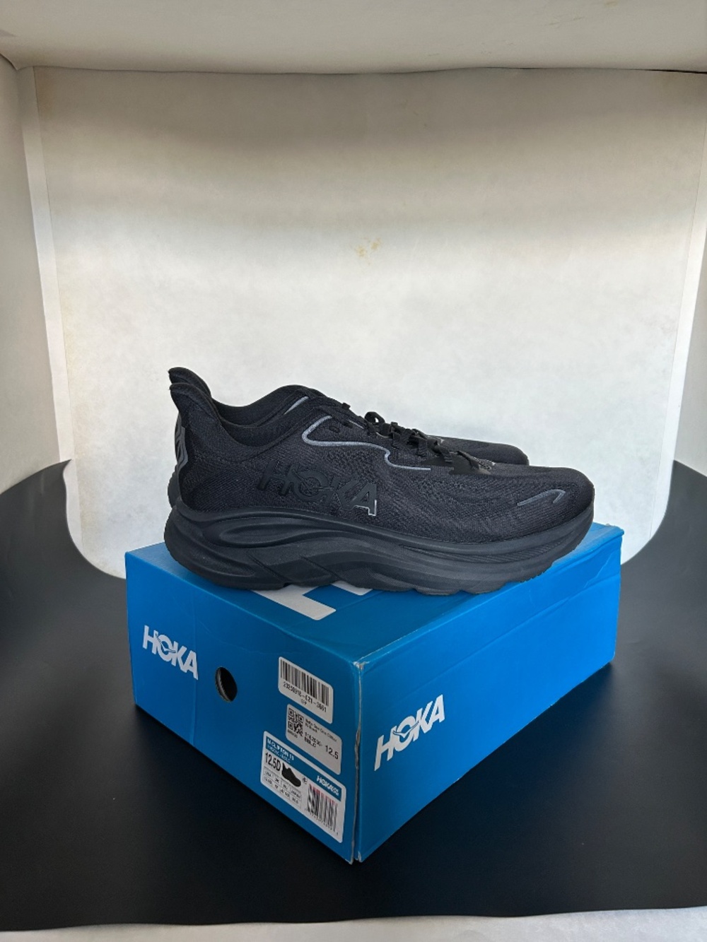 NEW Hoka Clifton 10 Running Shoes Triple Black 1162030 BBLC Men, Size 12.5D